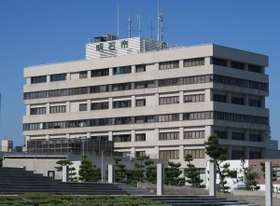 明石市役所=明石市中崎1 明石市役所=明石市中崎1