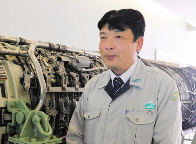 航空機エンジンの部品などを手がけてきた齊藤行伸さん=淡路市下河合、ミツ精機本社