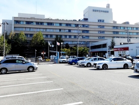 跡地の活用方針が明らかになった西宮市立中央病院と駐車場の敷地=西宮市林田町 跡地の活用方針が明らかになった西宮市立中央病院と駐車場の敷地=西宮市林田町