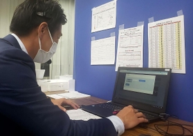 新型コロナウイルスワクチン接種の受け付け用に設けられた専用のコールセンター=姫路市内(提供写真) 新型コロナウイルスワクチン接種の受け付け用に設けられた専用のコールセンター=姫路市内(提供写真)