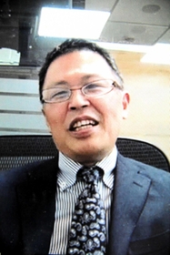 オンラインで取材に答える野崎慎仁郎さん。神戸での勤務も経験し、兵庫県とのつながりは深い オンラインで取材に答える野崎慎仁郎さん。神戸での勤務も経験し、兵庫県とのつながりは深い