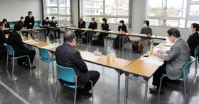 特別支援教育の在り方が話し合われた検討会議=姫路市立総合教育センター 特別支援教育の在り方が話し合われた検討会議=姫路市立総合教育センター