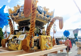 神子岡前地区が新調した屋台の入魂式=姫路市神子岡前3 神子岡前地区が新調した屋台の入魂式=姫路市神子岡前3