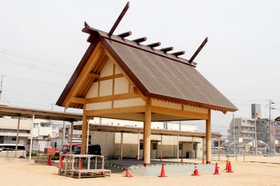 具体的な活用策が示されていない白浜小学校の相撲場=姫路市白浜町甲 具体的な活用策が示されていない白浜小学校の相撲場=姫路市白浜町甲