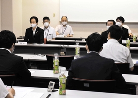 2020年度の決算や21年度の事業予算などが承認された北条鉄道の株主総会=加西市北条町北条 2020年度の決算や21年度の事業予算などが承認された北条鉄道の株主総会=加西市北条町北条