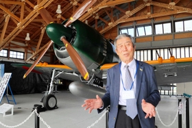 「鶉野飛行場は米軍の標的となった」。同飛行場の調査を続けている上谷昭夫さん=加西市鶉野町 「鶉野飛行場は米軍の標的となった」。同飛行場の調査を続けている上谷昭夫さん=加西市鶉野町