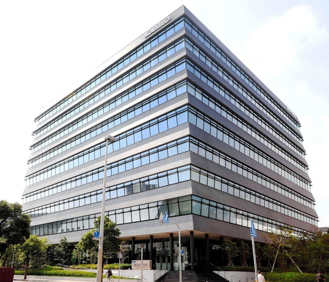 神戸製鋼所本社=神戸市中央区脇浜海岸通2