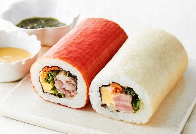 ロック・フィールドが予約を受け付けている「黒毛和牛の紅白恵方巻きセット」(同社提供)