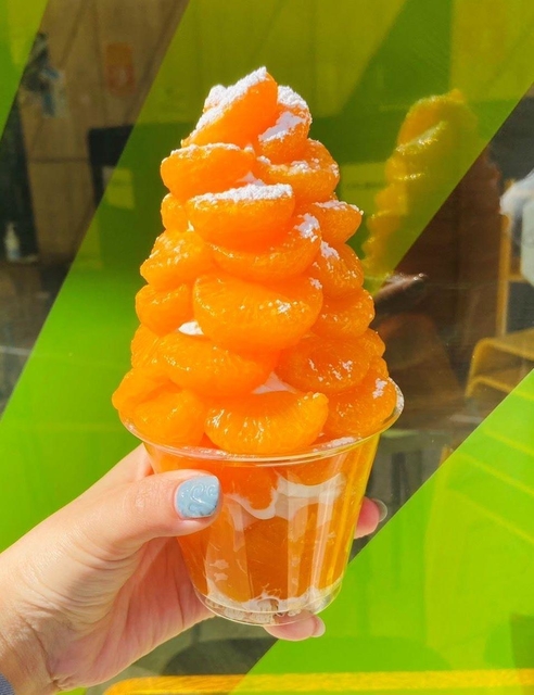 「くりーむ堂」(加古川市)の「みかんボンボン」(大丸神戸店提供)