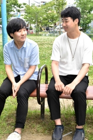 学びをサポートできる居場所づくりを目指す林田竜河さん(右)と児玉祐葵さん=神戸市西区池上2 学びをサポートできる居場所づくりを目指す林田竜河さん(右)と児玉祐葵さん=神戸市西区池上2