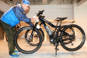 レンタルできる電動アシスト付きのマウンテンバイク=神戸市北区有馬町、カーザ・シクリズモ レンタルできる電動アシスト付きのマウンテンバイク=神戸市北区有馬町、カーザ・シクリズモ