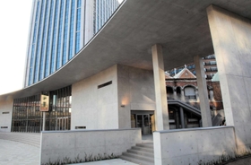 完成した「こども本の森 神戸」=神戸市中央区加納町6 完成した「こども本の森 神戸」=神戸市中央区加納町6