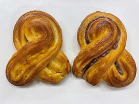 イスズベーカリーで発売中のコラボパン(神戸市提供) イスズベーカリーで発売中のコラボパン(神戸市提供)