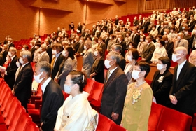 半世紀を支え合った金婚夫婦=三木市福井 半世紀を支え合った金婚夫婦=三木市福井