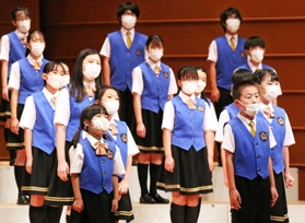 幅広い年齢の子どもたちが集まる三田少年少女合唱団=郷の音ホール 幅広い年齢の子どもたちが集まる三田少年少女合唱団=郷の音ホール