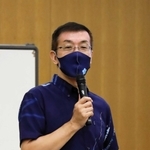 子どもの居場所づくりに取り組む人たちを対象にしたワークショップがこのほど、兵庫県三田市駅前町のまちづくり協働センターで開かれた。復興庁参与で一般財団法人ダイバーシティ研究所(大阪市)の田村太郎代表理事(50)が「活動のリスクマネジメント」をテーマに講演した。