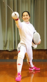 フェンシング世界ジュニアカデ選手権大会に出場する西岡さん=三田学園 フェンシング世界ジュニアカデ選手権大会に出場する西岡さん=三田学園