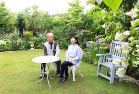 会員が丹精した庭を公開=2021年5月、三田市けやき台6(撮影・喜田美咲) 会員が丹精した庭を公開=2021年5月、三田市けやき台6(撮影・喜田美咲)