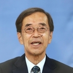井戸県政から「大切にすべきことは継承する」と強調する金沢和夫氏=神戸市中央区