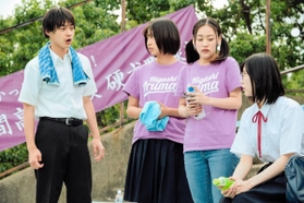 映画「アルプススタンドのはしの方」の一場面((c)2020「アルプススタンドのはしの方」製作委員会) 映画「アルプススタンドのはしの方」の一場面((c)2020「アルプススタンドのはしの方」製作委員会)