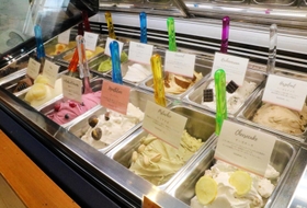 「リッチョドーロ」のジェラート=神戸市中央区八幡通4 「リッチョドーロ」のジェラート=神戸市中央区八幡通4