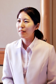 里見香奈女流王位 里見香奈女流王位