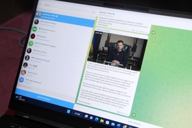 ロシアやウクライナで一般的なSNS「テレグラム」では、ウクライナのゼレンスキー大統領の公式アカウントが連日、演説動画をアップしている ロシアやウクライナで一般的なSNS「テレグラム」では、ウクライナのゼレンスキー大統領の公式アカウントが連日、演説動画をアップしている