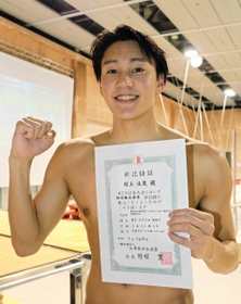 男子チャンピオンシップ200メートル背泳ぎを短水路兵庫県新記録で制した村上汰晟 男子チャンピオンシップ200メートル背泳ぎを短水路兵庫県新記録で制した村上汰晟