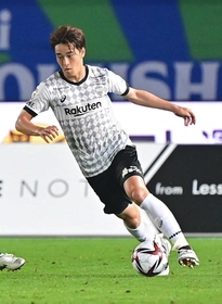 フェルマーレンが不在の中、活躍に期待が懸かるDF小林=5月19日、鳴門・大塚スポーツパークポカリスエットスタジアム フェルマーレンが不在の中、活躍に期待が懸かるDF小林=5月19日、鳴門・大塚スポーツパークポカリスエットスタジアム