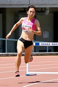 女子400メートル障害で兵庫記録を持つ宇都宮絵莉。七種競技もこなすなど身体能力は抜群だ=大阪市のヤンマースタジアム長居 女子400メートル障害で兵庫記録を持つ宇都宮絵莉。七種競技もこなすなど身体能力は抜群だ=大阪市のヤンマースタジアム長居