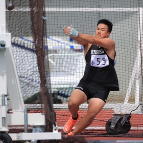男子ハンマー投げ決勝 69メートル54の大会新記録で優勝した中川達斗=撮影・吉田敦史 男子ハンマー投げ決勝 69メートル54の大会新記録で優勝した中川達斗=撮影・吉田敦史