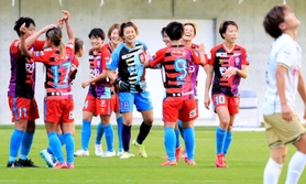 INAC神戸-日テレ東京V 4試合連続完封勝ちを喜ぶINAC神戸イレブン INAC神戸-日テレ東京V 4試合連続完封勝ちを喜ぶINAC神戸イレブン