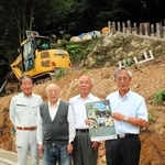 舟城神社参道をCFで修復へ 丹波豪雨で崩壊、手つかず 氏子減り宮司ら呼びかけ