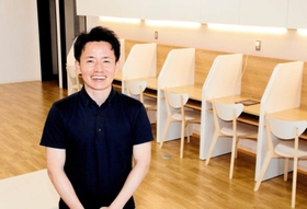 「SORATO」「UMIE」を開設した医療法人社団奉志会副理事長の松尾太郎さん=加古川市稲美町六分一 「SORATO」「UMIE」を開設した医療法人社団奉志会副理事長の松尾太郎さん=加古川市稲美町六分一
