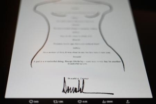 トランプ米大統領が富豪エプスタイン氏に送ったとされる手紙(@OversightDems/X提供、AP=共同)