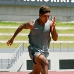 合宿で調整する陸上男子のサニブラウン・ハキーム=宮崎県都城市