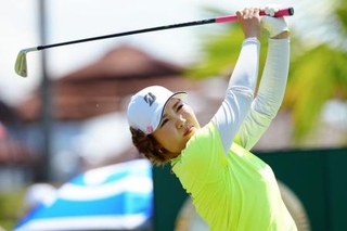 第2ラウンド、通算8アンダーで4位の古江彩佳=クアラルンプール・クラブ(共同)
