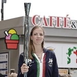 大阪・関西万博でイタリア館の式典に参加したカロリナ・コストナーさん=13日、大阪市此花区の夢洲