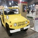 「ジャパンモビリティショー」で展示された、スズキの初代「ジムニー」=30日午前、東京都江東区の東京ビッグサイト