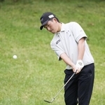 第2日、通算10アンダーで首位の金子駆大=成田ヒルズCC