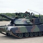 台湾が就役させた戦車エーブラムス=31日、台湾・新竹県(共同)