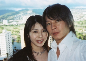 2004年11月、ハワイを訪れた奥村国博さんと成美さん。最後の旅行になった 2004年11月、ハワイを訪れた奥村国博さんと成美さん。最後の旅行になった