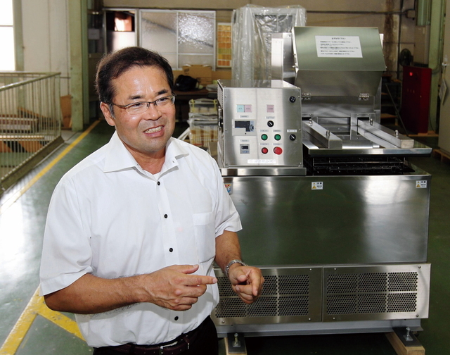 液体アルコールで急速に冷凍する「OLF(オルフ)」を紹介する奥井秀樹社長