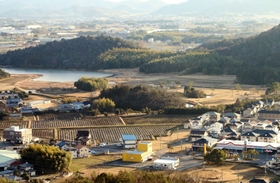 1500年以上にわたってこの地を見守ってきた玉丘古墳=加西市玉丘町 1500年以上にわたってこの地を見守ってきた玉丘古墳=加西市玉丘町