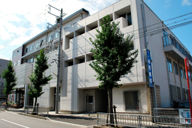 神野病院 姫路市飾磨区玉地1(山陽電鉄飾磨駅から東へ徒歩3分) 神野病院 姫路市飾磨区玉地1(山陽電鉄飾磨駅から東へ徒歩3分)