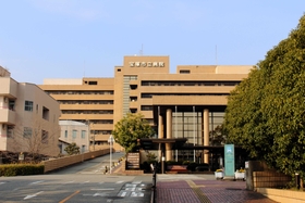 宝塚市立病院 宝塚市小浜4(阪急宝塚駅からバスで10分) 宝塚市立病院 宝塚市小浜4(阪急宝塚駅からバスで10分)