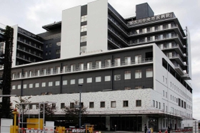 加古川中央市民病院 加古川市加古川町本町(JR加古川駅より徒歩12分) 加古川中央市民病院 加古川市加古川町本町(JR加古川駅より徒歩12分)