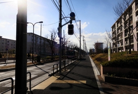加害男性が一時暮らしていた団地。手記出版後の混乱を予測していただろうか=東京都足立区 加害男性が一時暮らしていた団地。手記出版後の混乱を予測していただろうか=東京都足立区