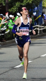前回男子7位から順位を上げ、3位でフィニッシュした藤田将弘(撮影・中西幸大) 前回男子7位から順位を上げ、3位でフィニッシュした藤田将弘(撮影・中西幸大)
