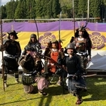 「夢だった、家族全員に甲冑を着せるのが実現しましたっ!!!!」(まーこさん提供)